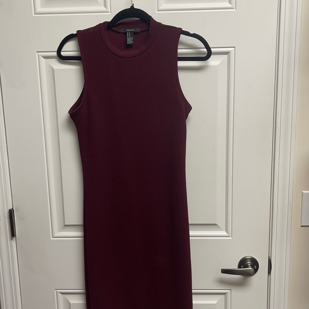 MIDI sleeveless bodycon dress